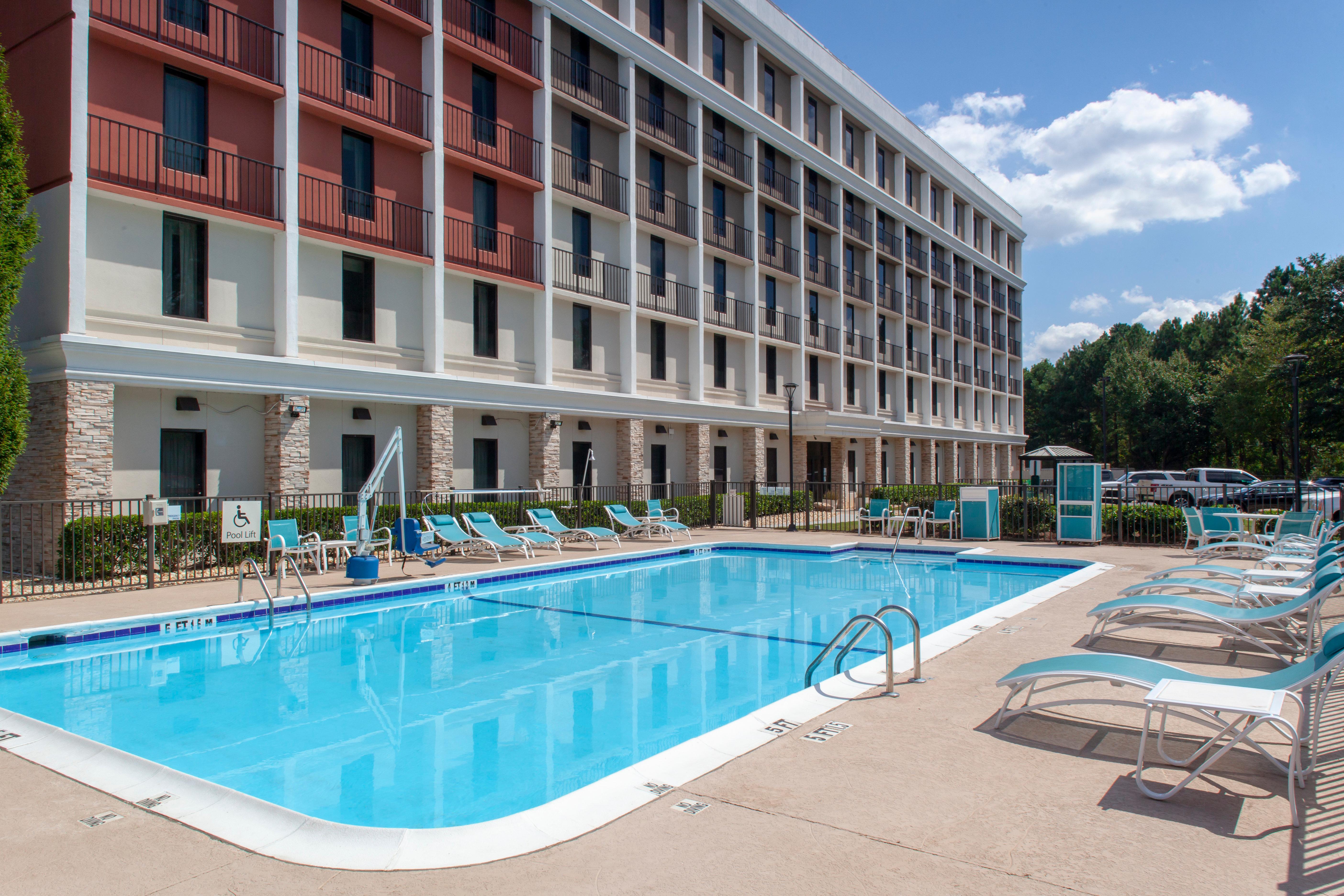 Holiday Inn Express Atlanta Airport-College Park By Ihg Exterior foto