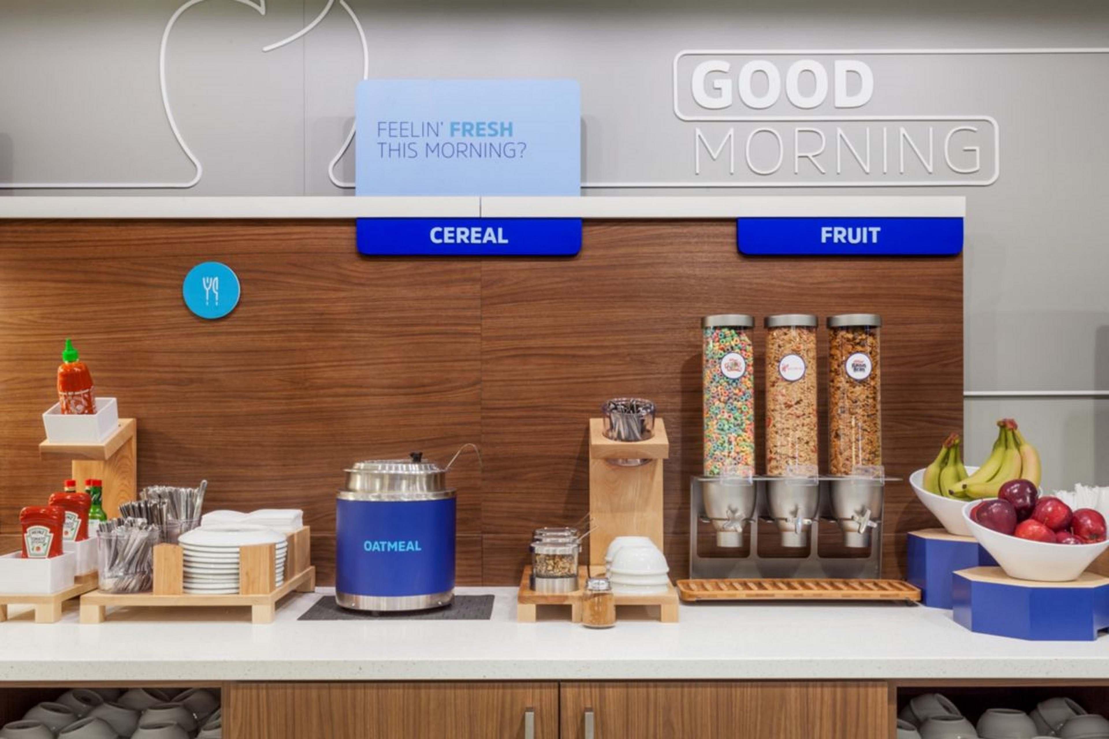 Holiday Inn Express Atlanta Airport-College Park By Ihg Exterior foto