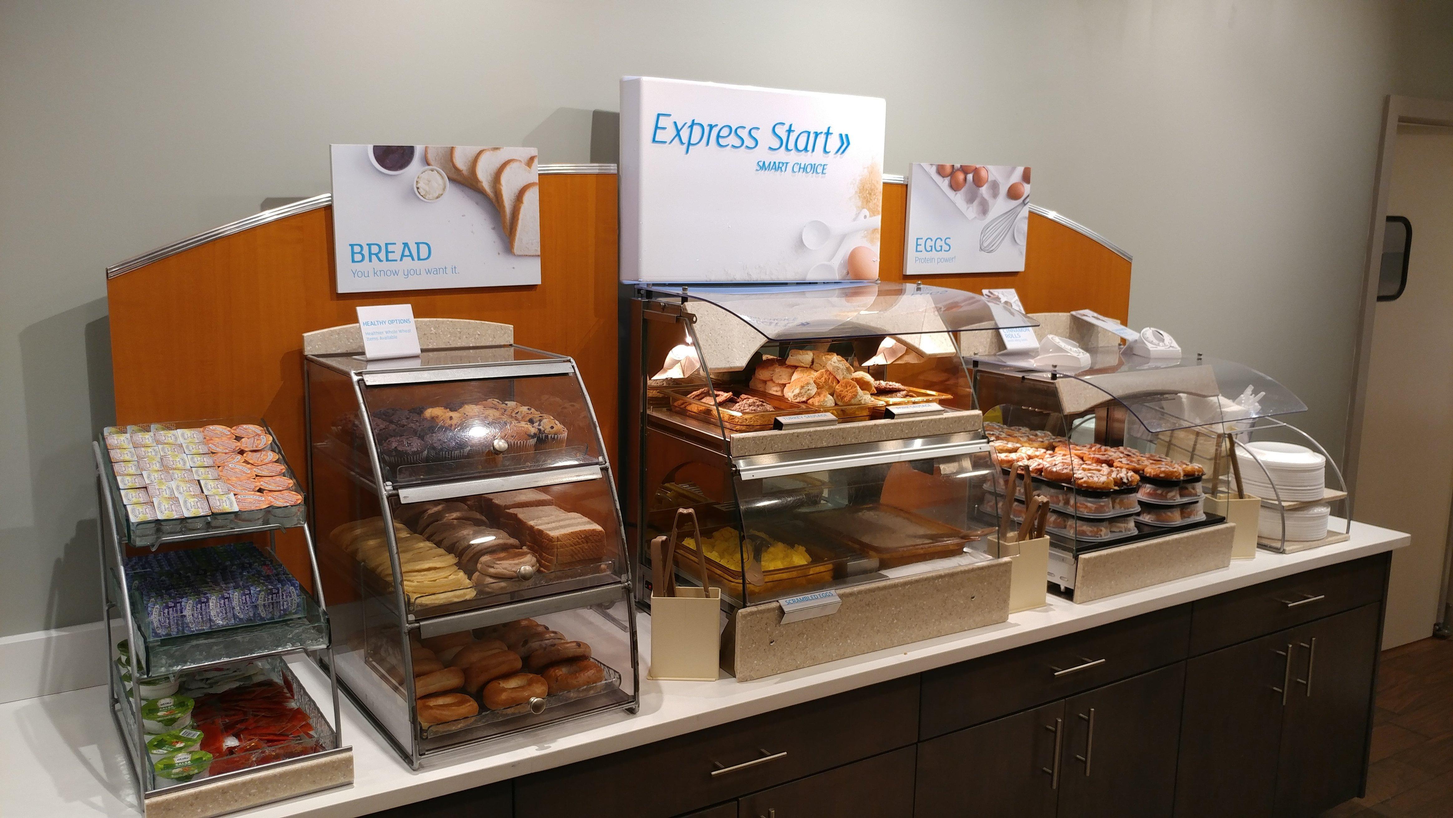 Holiday Inn Express Atlanta Airport-College Park By Ihg Exterior foto