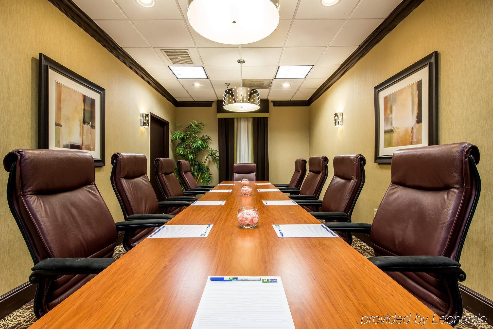 Holiday Inn Express Atlanta Airport-College Park By Ihg Exterior foto