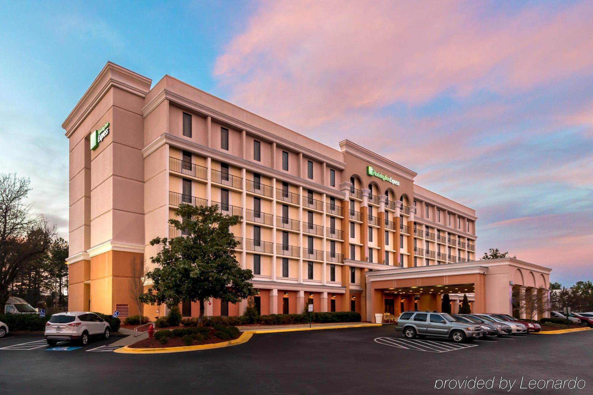 Holiday Inn Express Atlanta Airport-College Park By Ihg Exterior foto